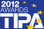 Nikon premiat la TIPA 2012 si red dot awards