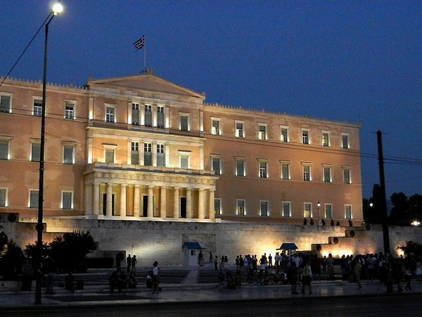 Atena | Nikon COOLPIX S9100: SUNT ghid de calatorie la Atena, poza 34