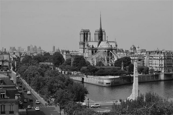 Nikon D5100: SUNT ghid de calatorie la Paris, poza 106