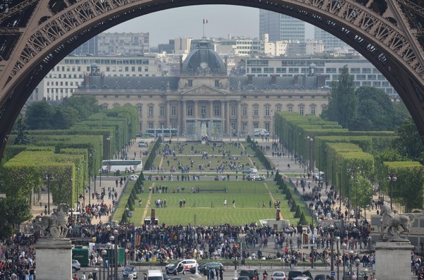 Nikon D5100: SUNT ghid de calatorie la Paris, poza 11