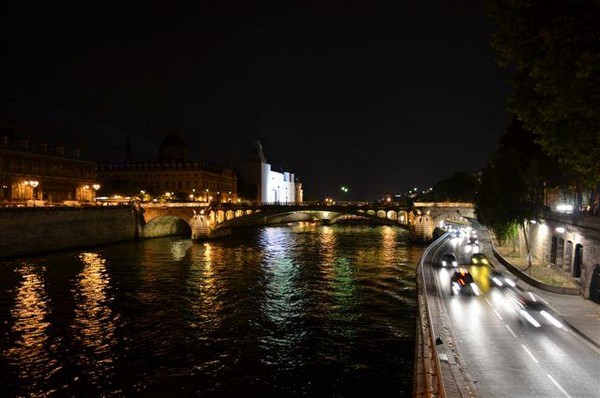 Nikon D5100: SUNT ghid de calatorie la Paris, poza 131