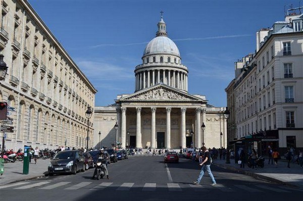 Nikon D5100: SUNT ghid de calatorie la Paris, poza 79