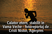 Calator etern, stabilit in Vama Veche - fotoreportaj de Cristi Nistor, Agerpres